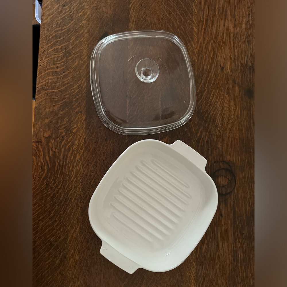 Corningware M-10-Gr-B 10" Roaster Dish with pyrex lid A-12-c